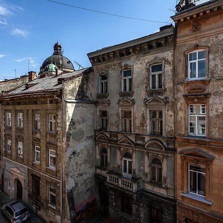 Four Bedrooms Apartment In The Heart Of Lviv Buitenkant foto