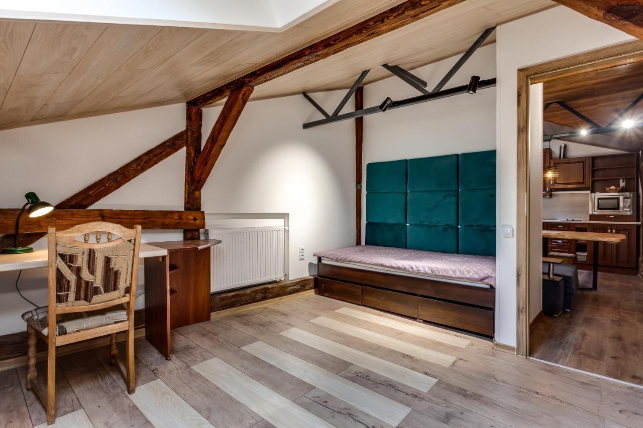 Four Bedrooms Apartment In The Heart Of Lviv Buitenkant foto